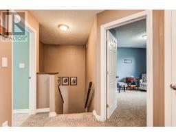 48 WELLINGTON STREET - 21