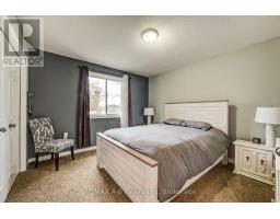 48 WELLINGTON STREET - 25