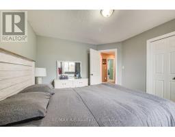 48 WELLINGTON STREET - 26