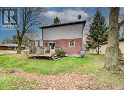 48 WELLINGTON STREET - 43