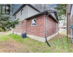 48 WELLINGTON STREET - 45