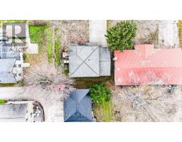 48 WELLINGTON STREET - 47