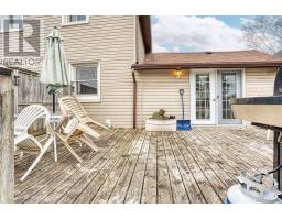 745 MAIN STREET W - 15