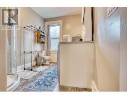 745 MAIN STREET W - 17