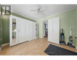 15 DUDHOPE AVENUE - 15