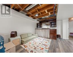 15 DUDHOPE AVENUE - 28