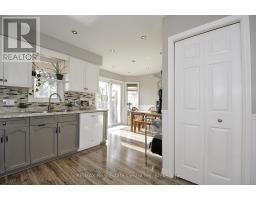 427 BANKSIDE CRESCENT S - 13