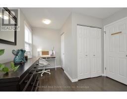 427 BANKSIDE CRESCENT S - 21