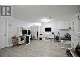 427 BANKSIDE CRESCENT S - 25