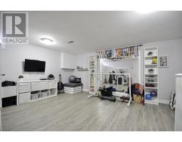 427 BANKSIDE CRESCENT S - 27