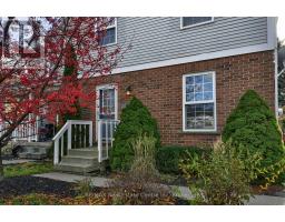 427 BANKSIDE CRESCENT S - 4