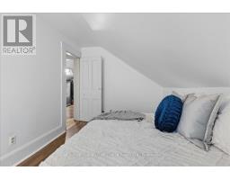 235 WELLINGTON STREET - 23