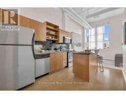 524 - 410 KING STREET W - 14