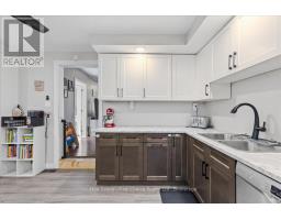 33 VICTORIA STREET - 11