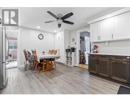 33 VICTORIA STREET - 14