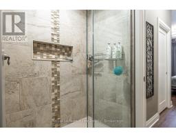 687 FORMAN AVENUE - 26