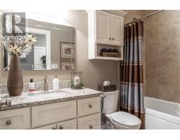 687 FORMAN AVENUE - 27