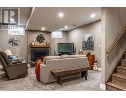 687 FORMAN AVENUE - 29