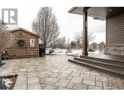 687 FORMAN AVENUE - 41