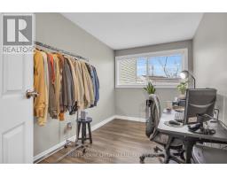 15 - 415 MORGAN AVENUE - 18