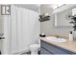 15 - 415 MORGAN AVENUE - 20