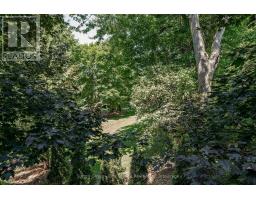 206 - 160 ROMEO STREET - 32