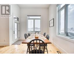 1034 WALTON AVENUE N - 32