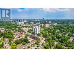 403 - 255 KEATS WAY - 19