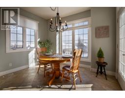 4 - 165 CHANDOS DRIVE - 11