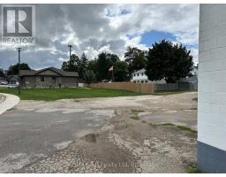 15 MILL STREET E - 23