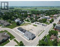 15 MILL STREET E - 6