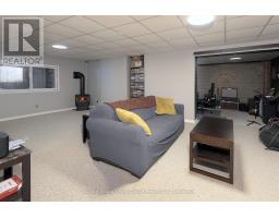 304 DEVON STREET - 32