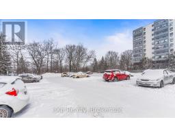 902 - 570 PROUDFOOT LANE - 20