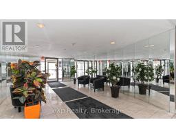 902 - 570 PROUDFOOT LANE - 4