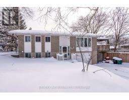 113 HASTINGS COURT - 1