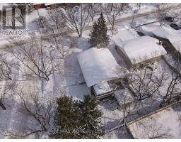 113 HASTINGS COURT - 36