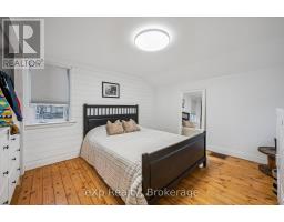 20 BERGEY STREET - 18