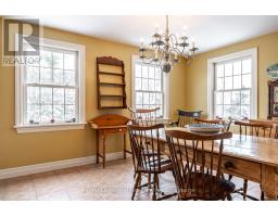 530 HOLMES STREET - 18