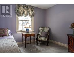 530 HOLMES STREET - 27