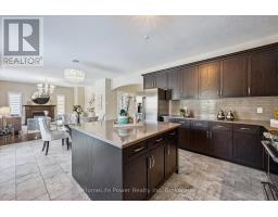 35 WESTRA DRIVE - 19