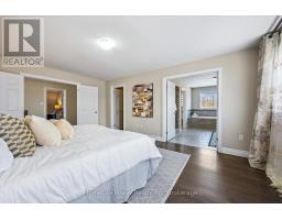 35 WESTRA DRIVE - 26