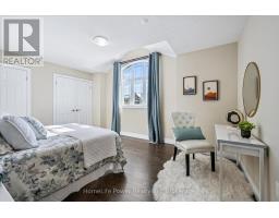 35 WESTRA DRIVE - 30