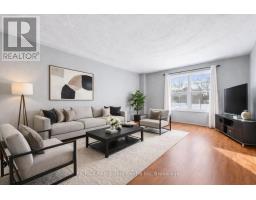 14 PIPERS GREEN COURT - 1