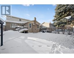 14 PIPERS GREEN COURT - 16