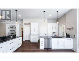 192 ALBERT STREET - 6