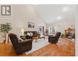 9 PARKVIEW DRIVE - 8