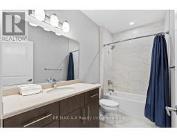 109 - 235 JOHN STREET N - 19