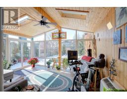 10 EDISON STREET - 16