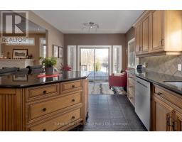 32 NORTH POINTE DRIVE - 15