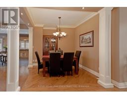 32 NORTH POINTE DRIVE - 20